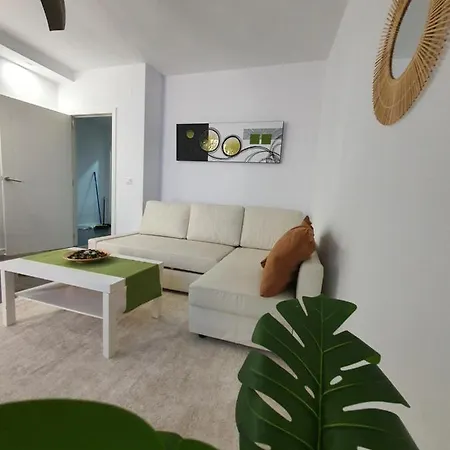 Tribuna Deluxe Apartment Malaga