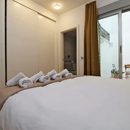 Tribuna Deluxe Apartment